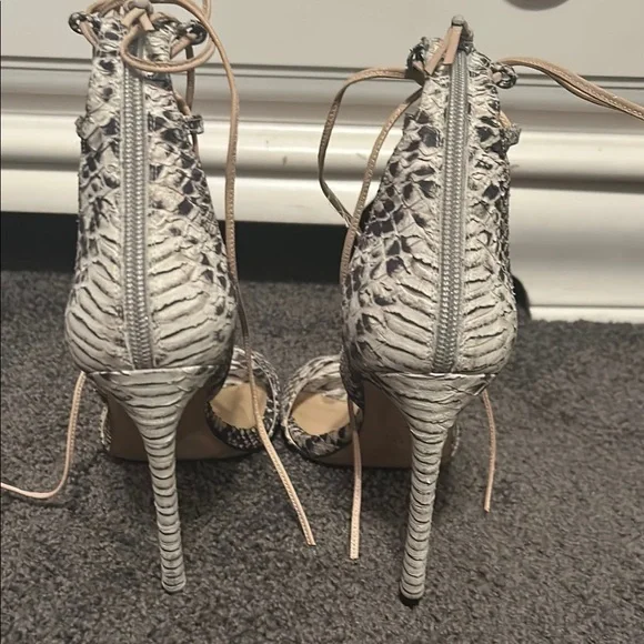 Stuart Weitzman Snakeskin Lace-Up Heels - Size 9 1/2 M - Picture 5 of 14